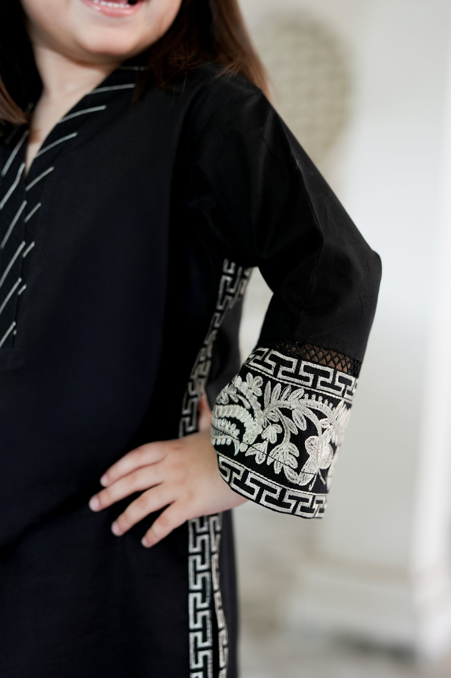 2 PIECE EMRODERED LAWN SUIT BLACK KV-1024