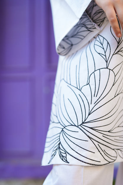 2 PIECE EMRODERED LAWN SUIT WHITE KRS-1022