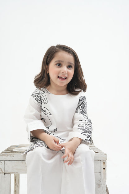 2 PIECE EMRODERED LAWN SUIT WHITE KRS-1022