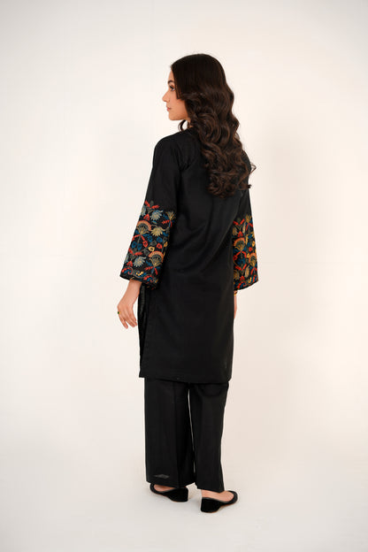 2 PIECE EMBROIDERED LAWN SUIT BLACK KDR 2101