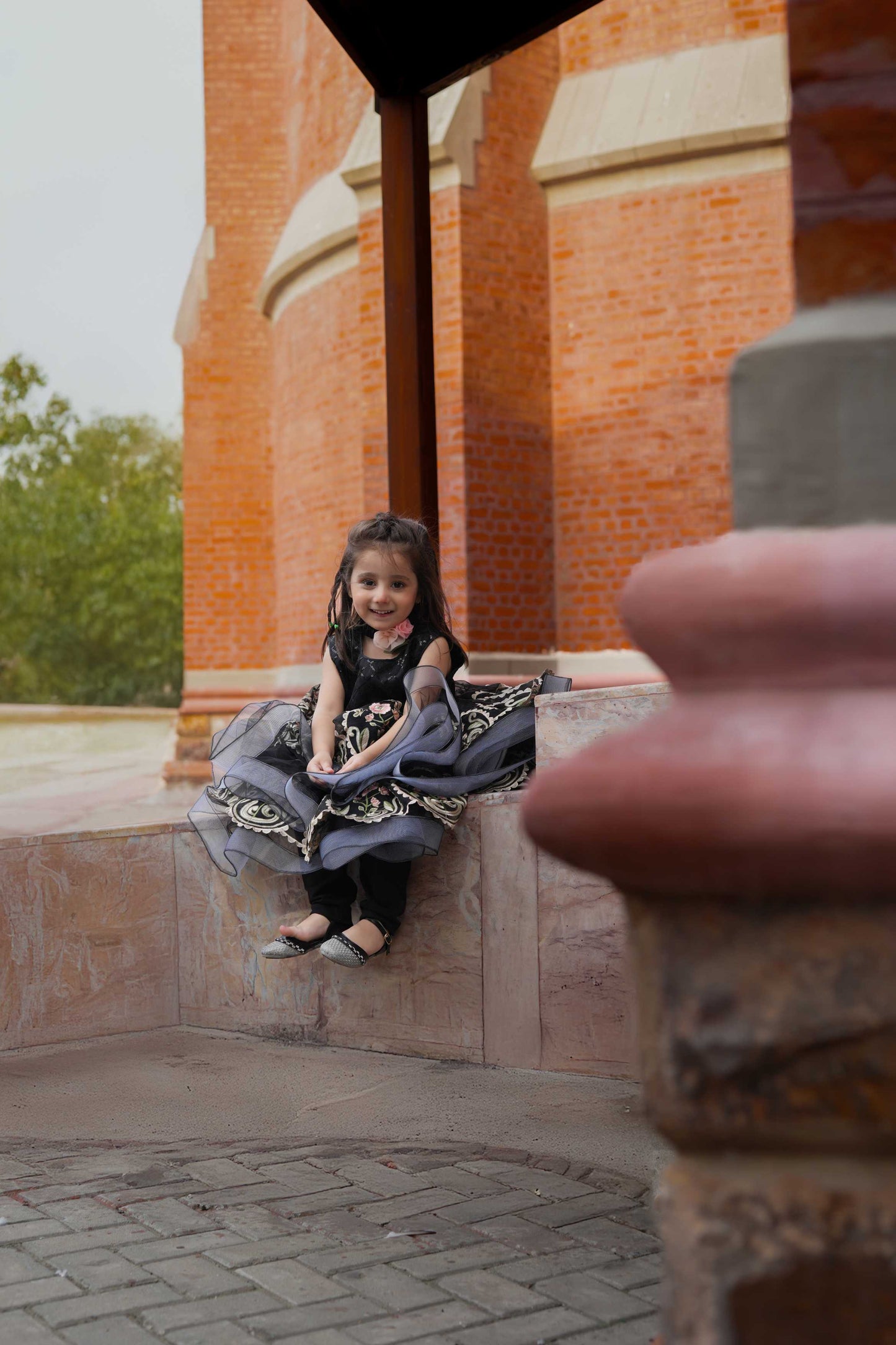 LUX. EMB FROCK BLACK 4114