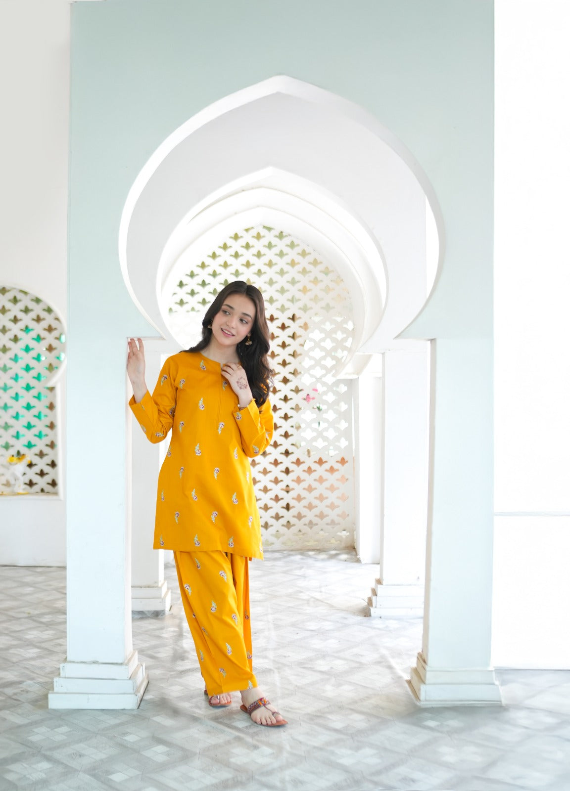 2 PIECE EMBROIDED LAWN SUIT YELLOW KFM-2125