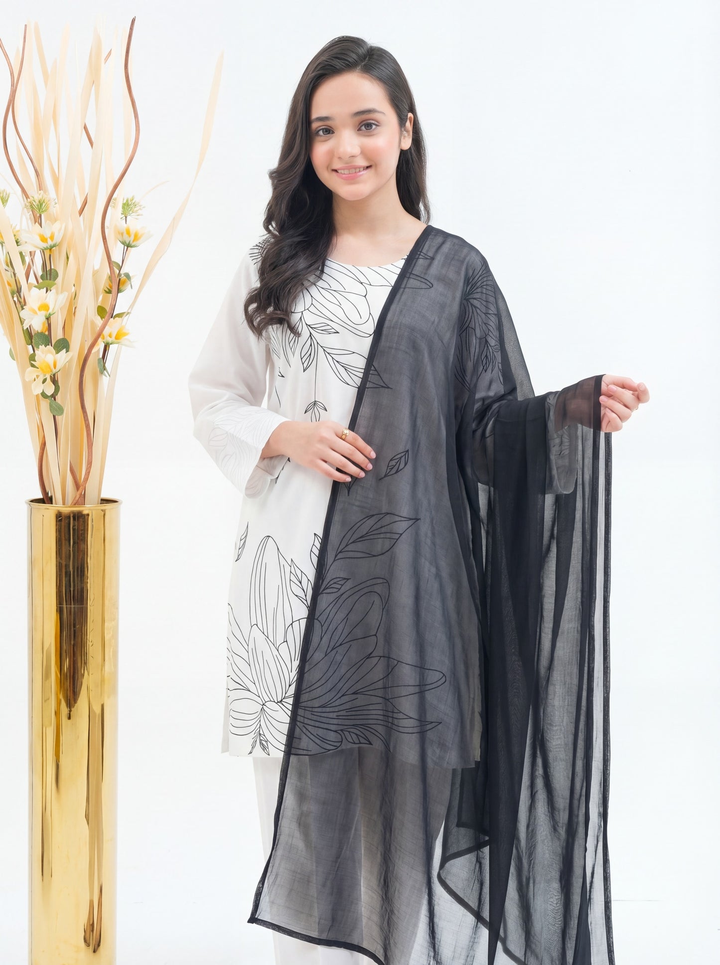 3 PIECE EMRODERED LAWN SUIT WHITE KRS-1022