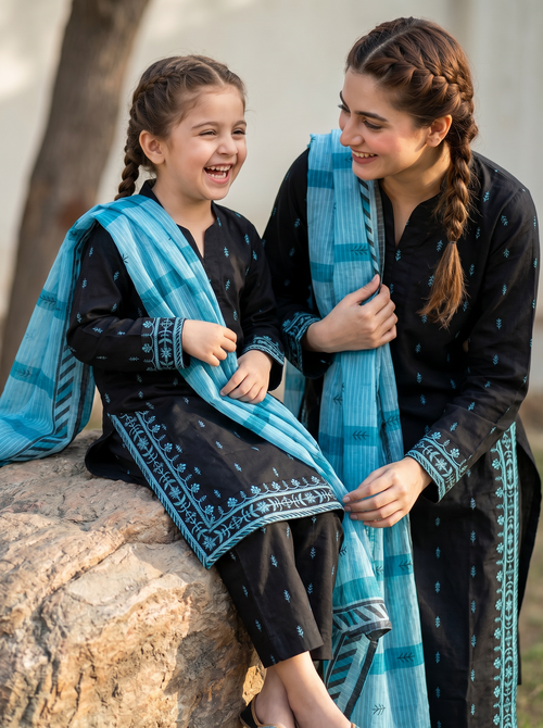 3 PIECE EMBROIDED LAWN SUIT BLACK KMB 4001