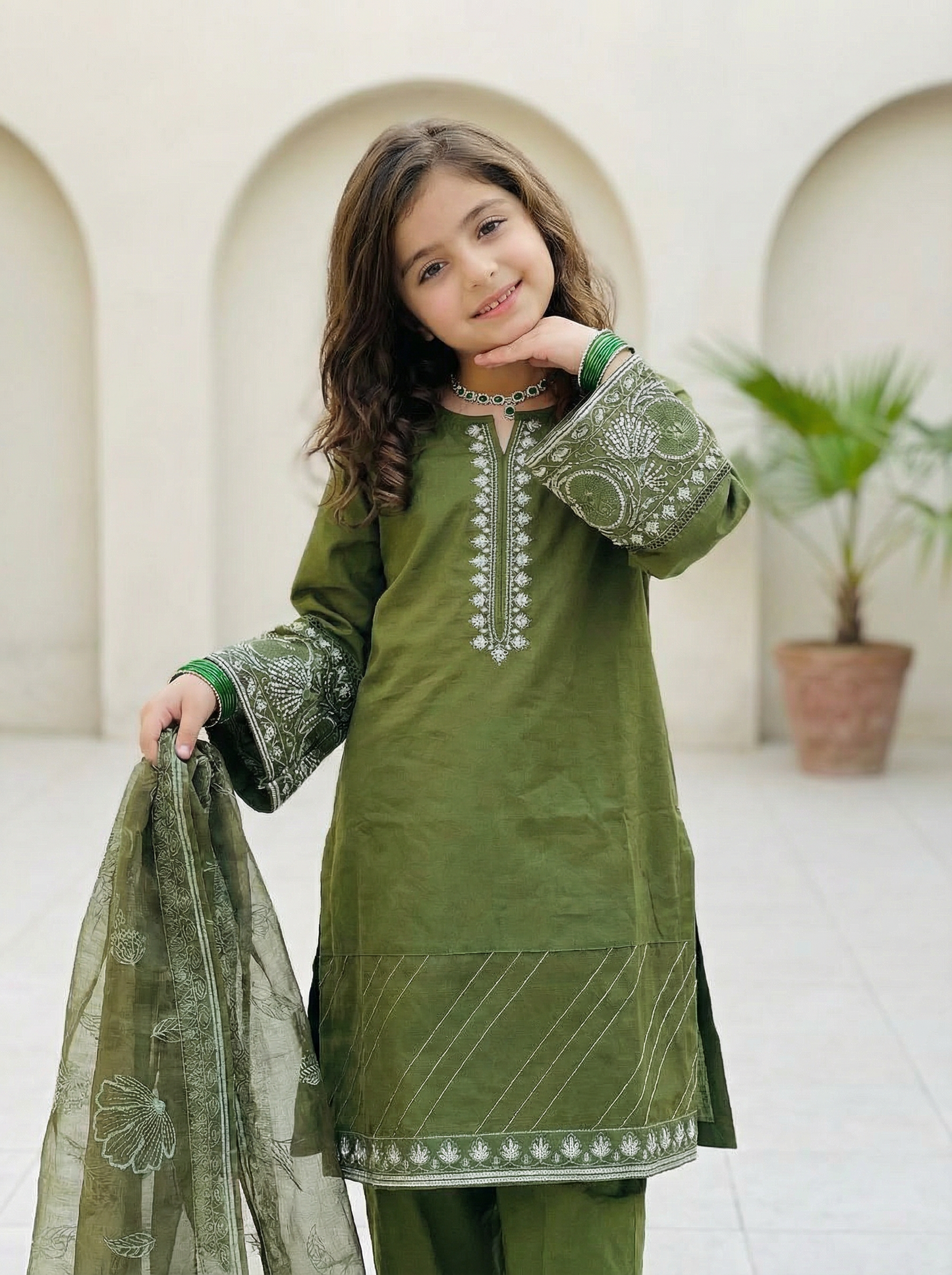 3 PIECE EMBROIDED LAWN SUIT OLIVE KCG 4000