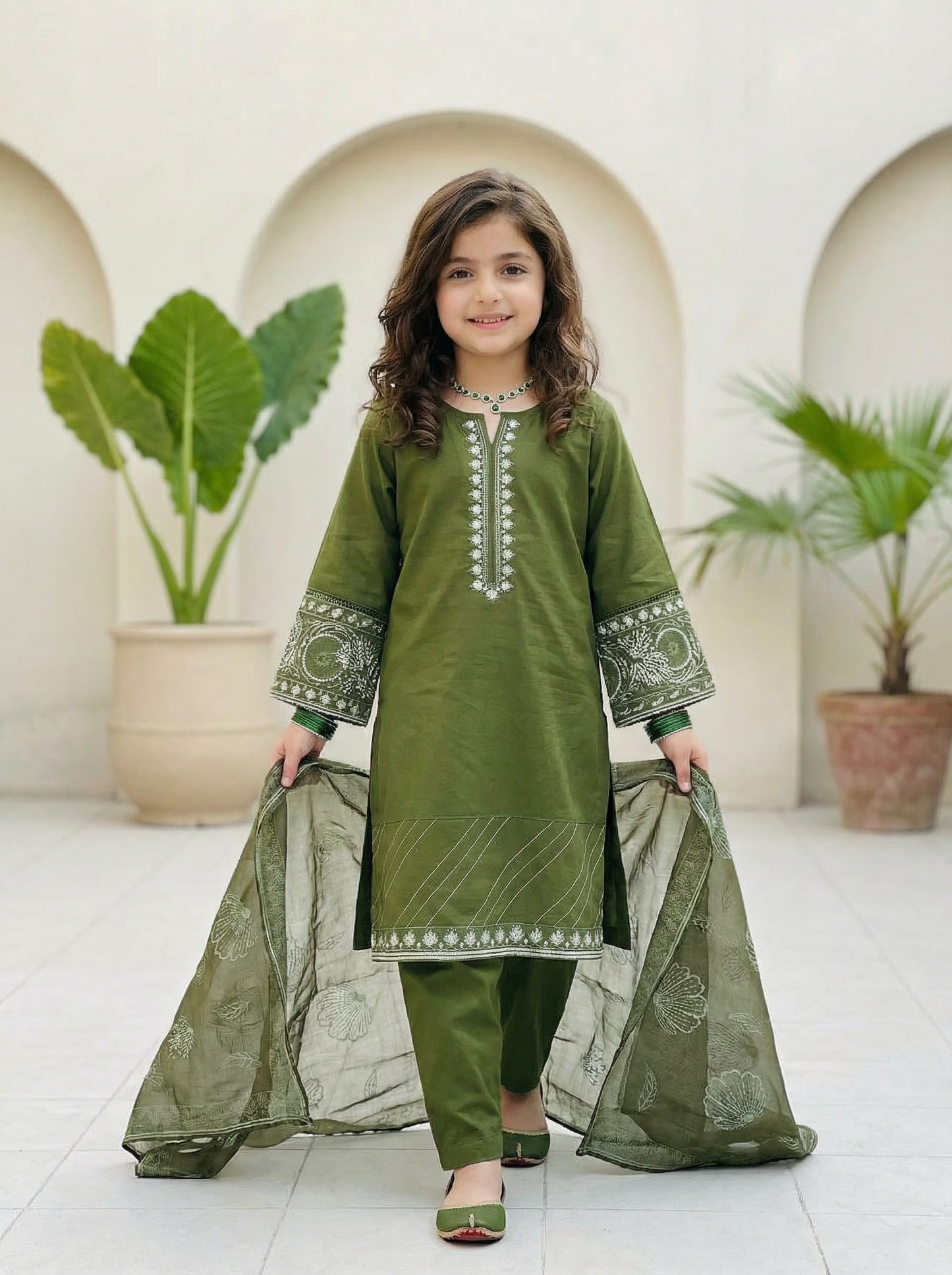 3 PIECE EMBROIDED LAWN SUIT OLIVE KCG 4000
