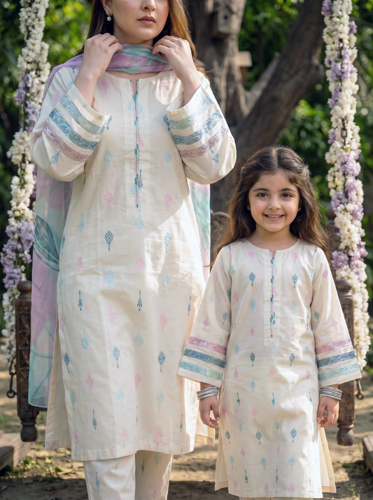 3 PIECE EMBROIDED LAWN SUIT WHITE KCB 4003